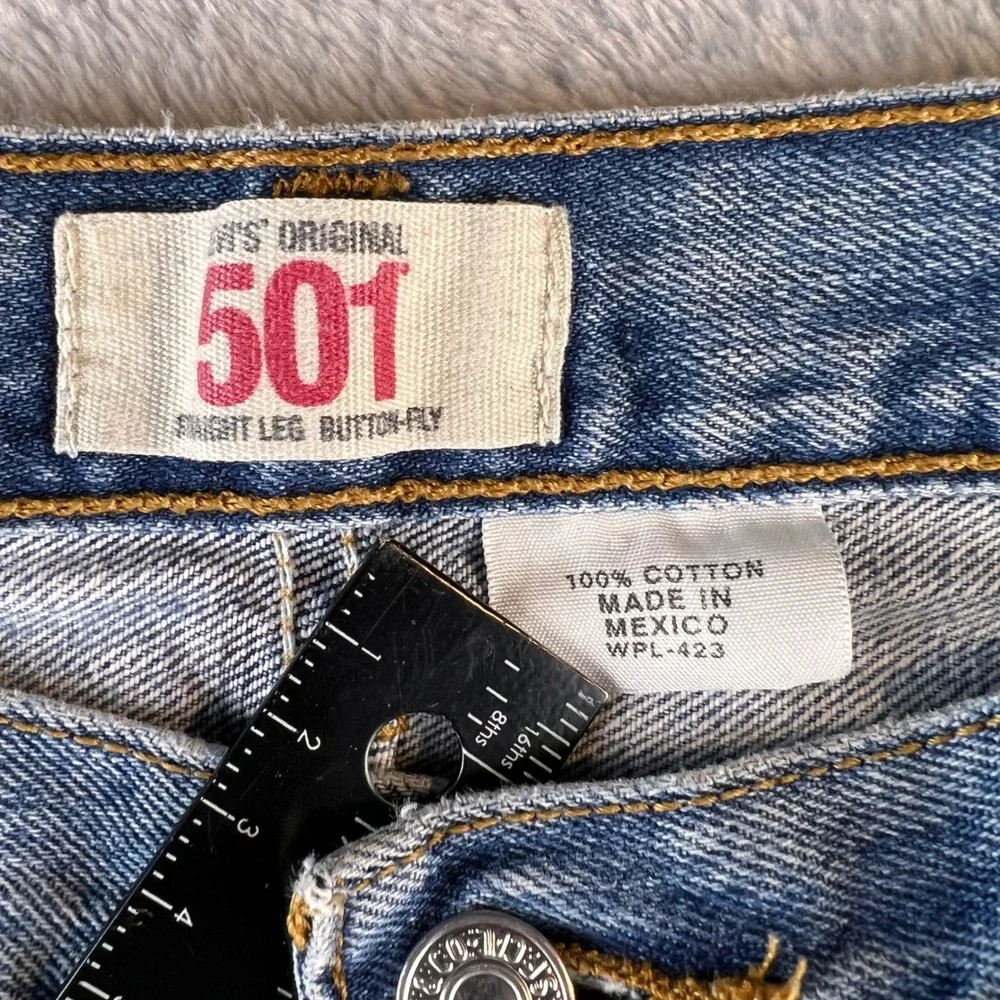 Levis 501 Original Straight Leg Button Fly Blue Denim Jeans Mens 35x30